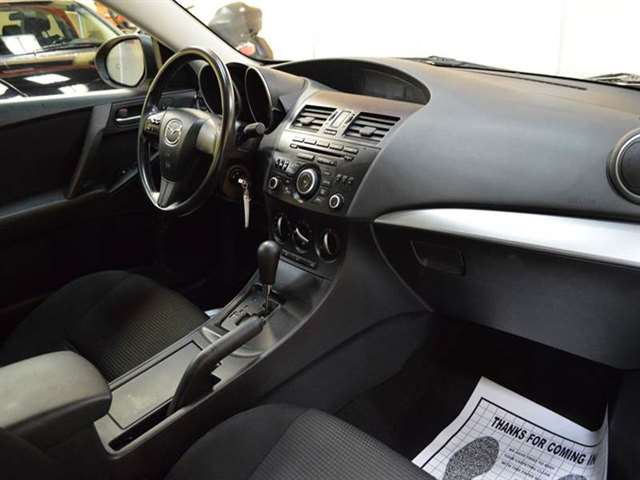 2013 Mazda Mazda3 i SV 4dr Sedan 5A